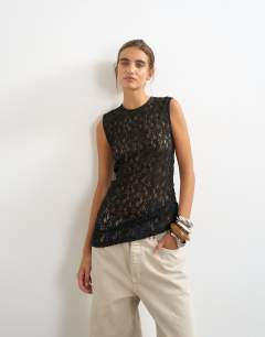 Model wearing Lace tank top in black