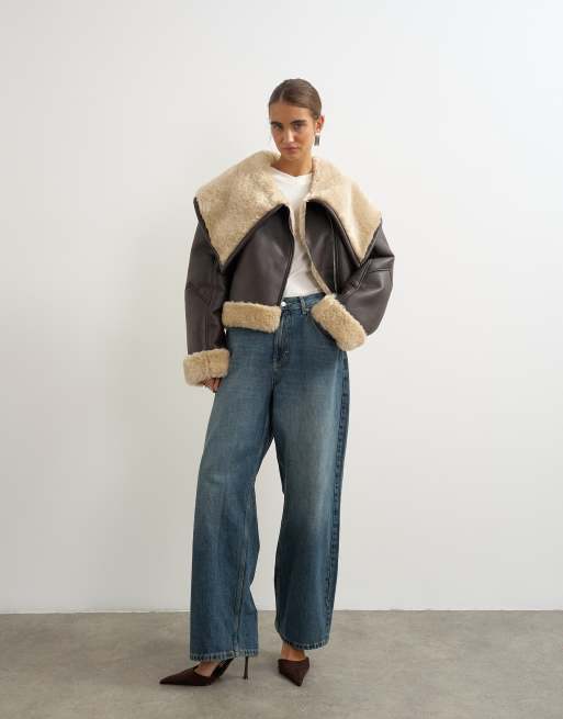 Topshop Lammfellkragen in Braun, 2 von 4