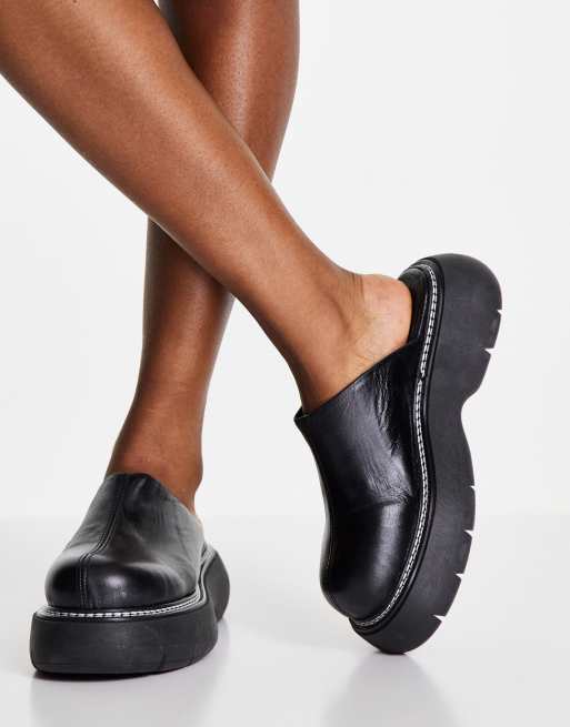 Topshop Lacey leather flat clog footbed in black