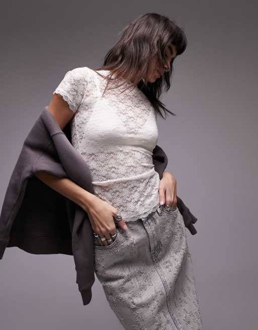 Topshop – Lang geschnittenes Spitzen-T-Shirt in Ecru