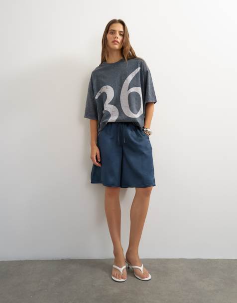 Topshop lång modell satinshorts i navy - view 1