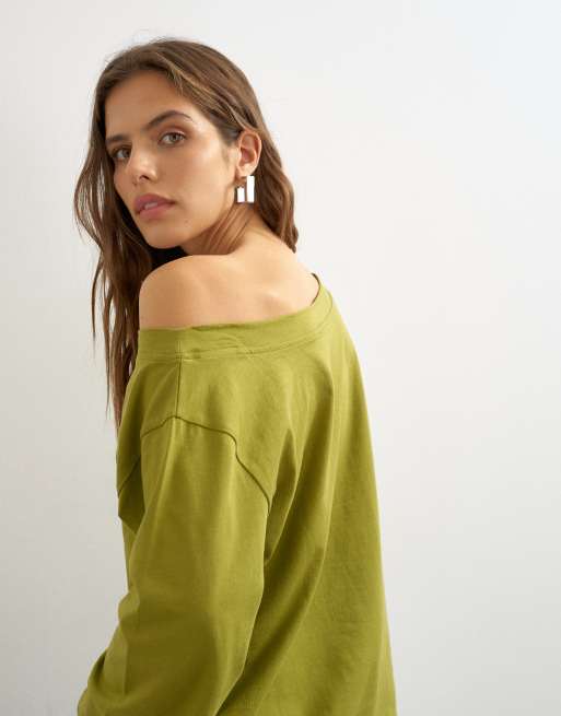 Topshop långärmad topp med sänkt axelsöm i mossgrön, 2 av 4