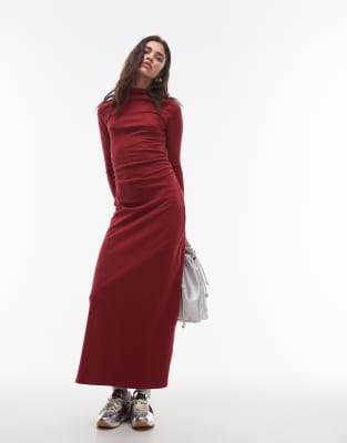 Topshop - Langärmliges Maxikleid aus Jersey in Rot mit Trichterausschnitt