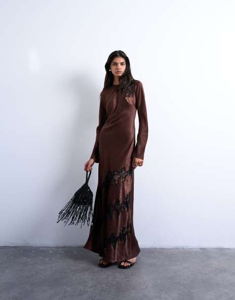 Topshop – Langärmliges Maxikleid in Schokobraun mit durchbrochener Spitze - view 1