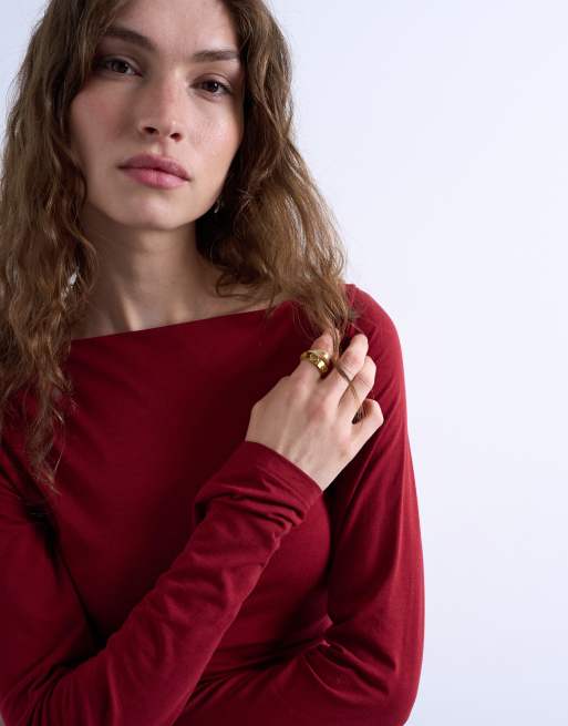 Topshop – Langärmliges Oberteil aus Modal in Dunkelrot mit U-Boot-Ausschnitt und Raffung, 2 von 4