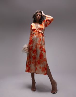 Topshop - Langärmliges Riviera-Midikleid mit orangem Batikmuster