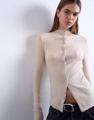 Topshop - Langärmliges Strickjacken-Top in Beige mit Knopfleiste-Neutral