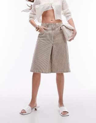 Topshop - Lange Shorts in Braun mit Patchwork-Streifen-Brown