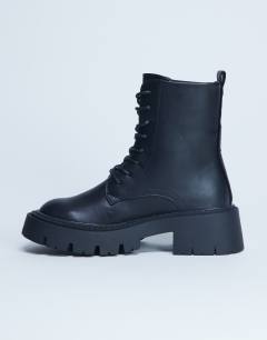 Lawrence chunky lace up boots in black