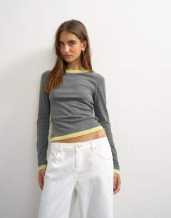 Layered long sleeve fitted tee in grey and green