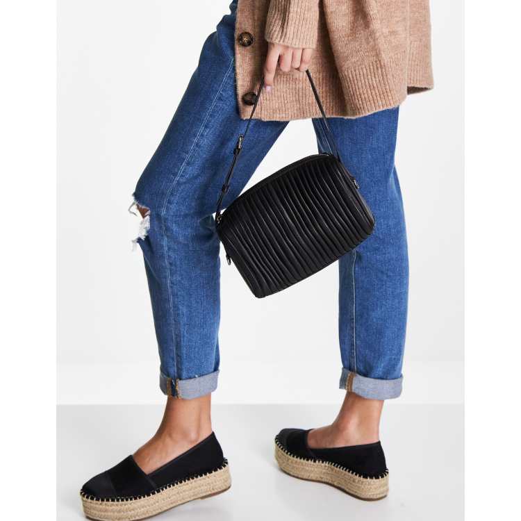 Topshop leather plisse shoulder bag in black
