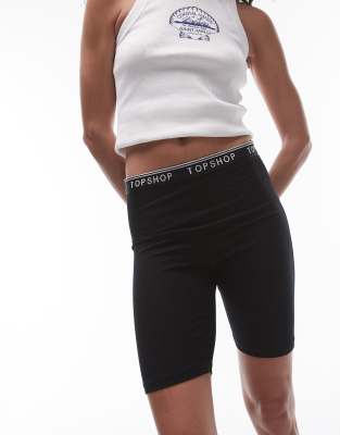 Topshop - Leggings-Shorts in Schwarz mit Markenlogo