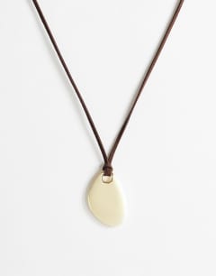 Leila cord necklace with pendant in gold and brown
