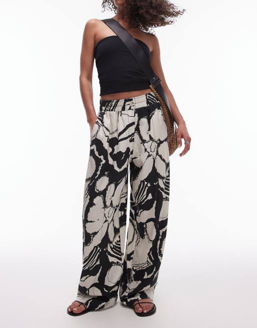 Topshop – Leinen-Schlupfhose in Schwarz-Weiß mit Blumenmuster