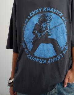 Model wearing Topshop 'Lenny' oversized graphic tee in washed grey