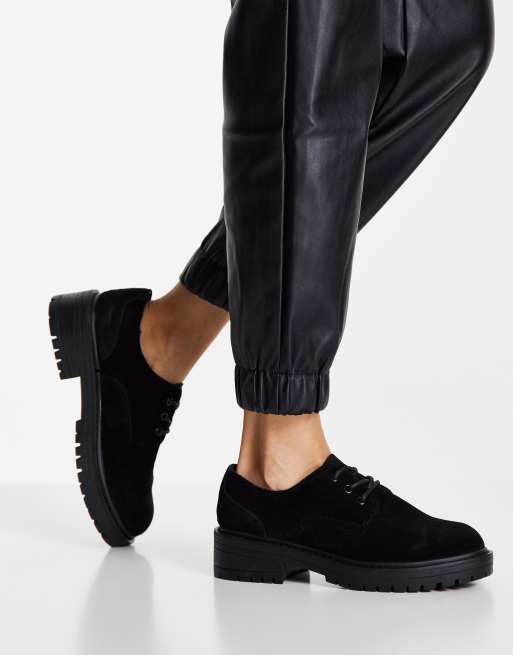 Topshop - Leon - Suède veterschoenen met brede pasvorm in zwart, 2 van 4