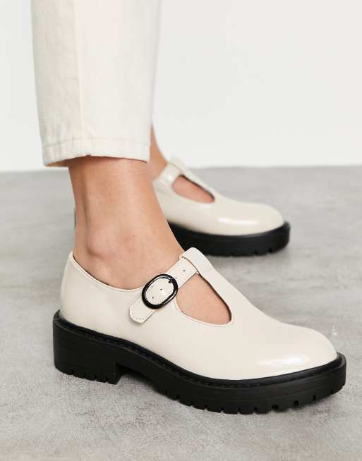 Topshop Leonard Chunky T Bar in White ASOS