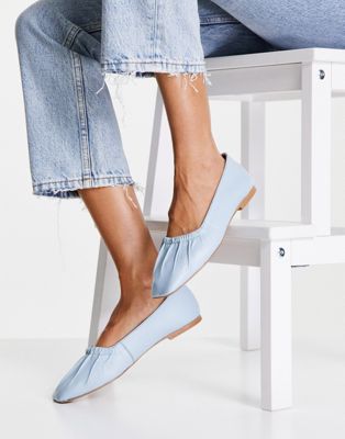 Topshop Libby ruched flat leather shoe in blue - ASOS Price Checker