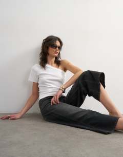 Model wearing Light weight wide crop jean in washed black