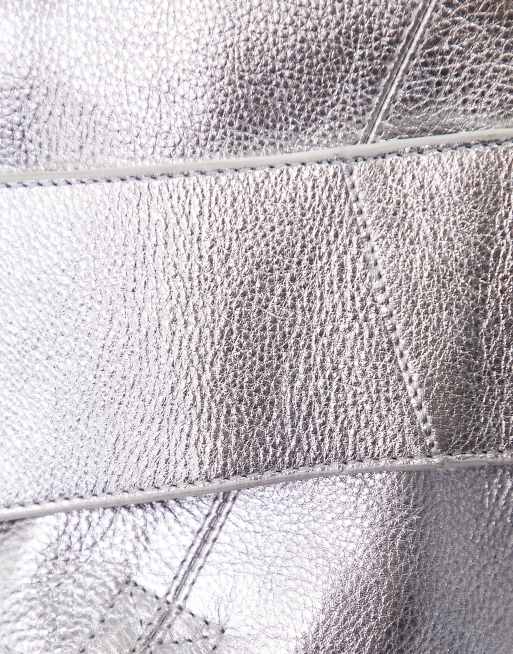 Topshop - Limited Edition - Leigh - Oversized tote van premium leer in zilver, 3 van 4