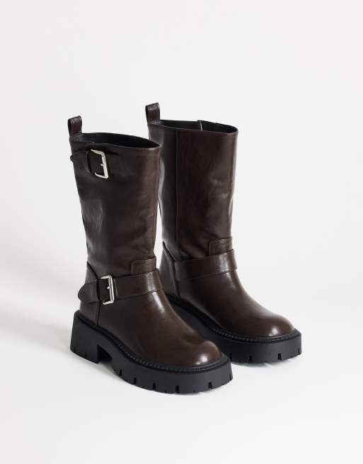 Topshop Lincon chunky ankle boot with buckles in choc, 2 of 4