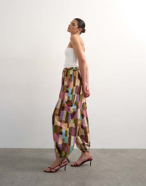 Topshop linen abstract print cargo in brown - view 1