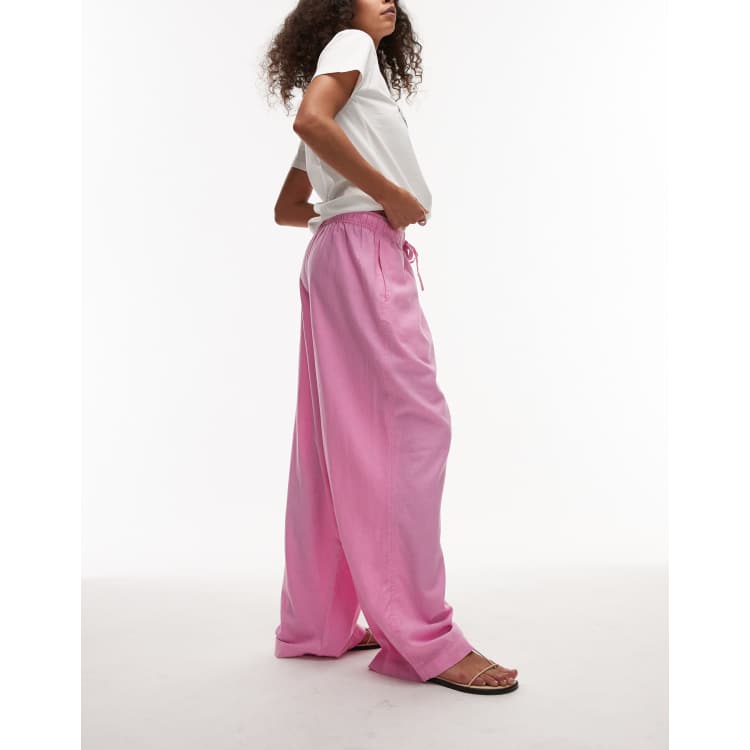 207661721-1-pink?$n_750w$&wid=