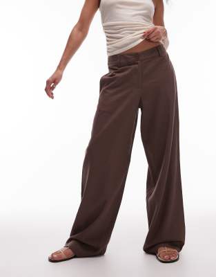 linen low slung pants in chocolate-Multi