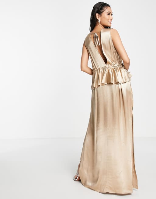 Topshop - L'invitée - Robe à volants avec ourlet à basque en tissu ecovero mélangé - Doré - NAVY, 2 de 4