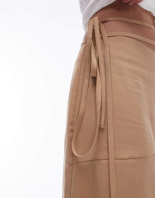 Topshop – Ljusbeige, asymmetrisk kjol med scarffåll, 4 av 5