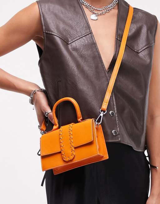Topshop – Lola – Mała skórzana torebka crossbody z ozdobną plecionką 