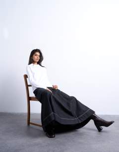 Model wearing Long sleeve boxy tee in white