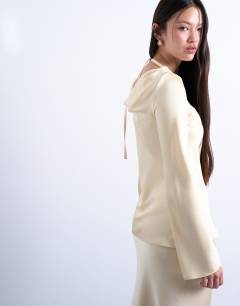 Model wearing Long sleeve cowl detail top in buttermilk