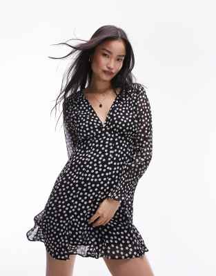 Topshop long sleeve godet mini tea dress in mono spot