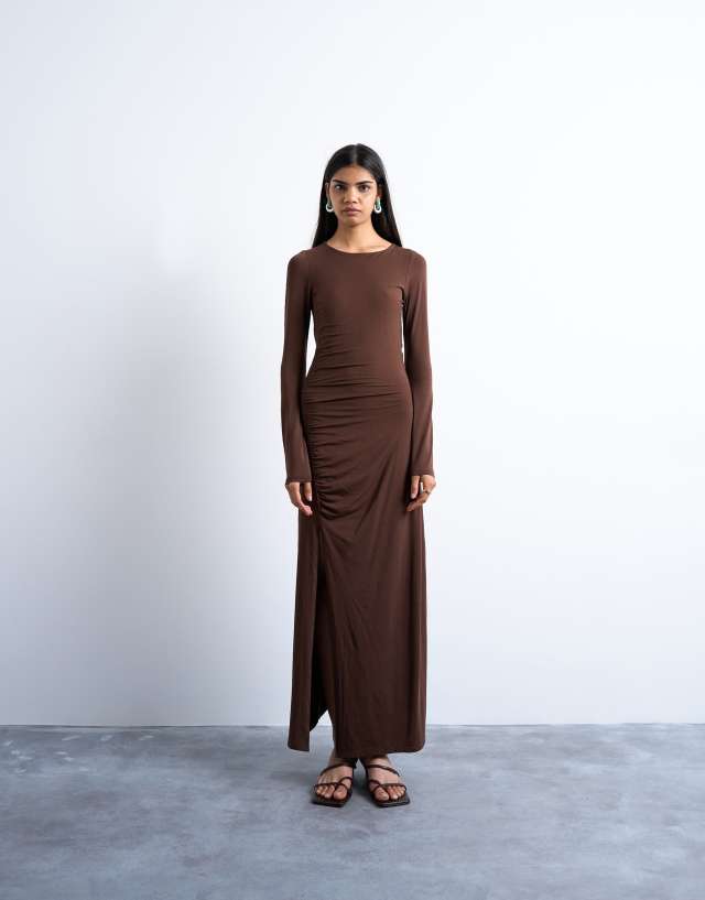 chocolate brown long sleeve dress Topshop Ruched Maxi in The IRIS Long Sleeve End Use: Occasion Lavetir A-Line/Princess Sleeveless Spaghetti Size:2XL (US 20 to US 22)