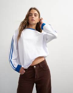 Long sleeve skater stripe detail oversized t-shirt in white