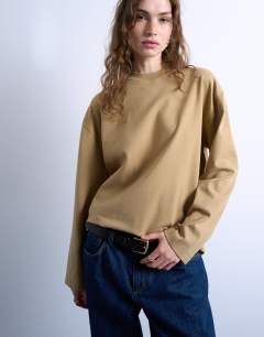 Long sleeve skater tee in pale khaki