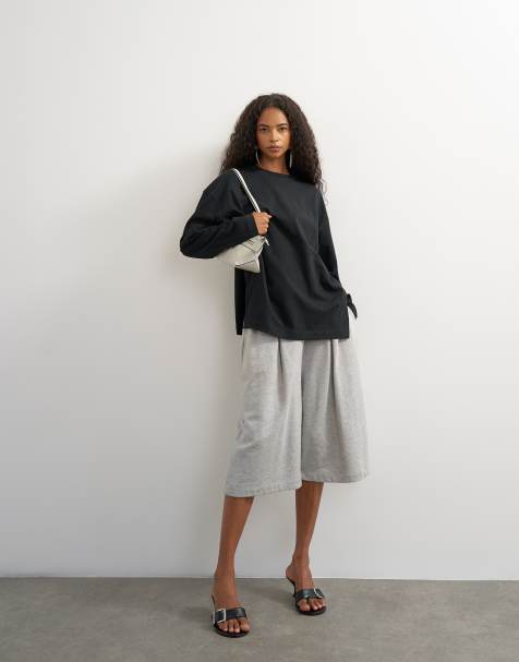 Topshop long sleeve slouchy skater tee in black - view 1