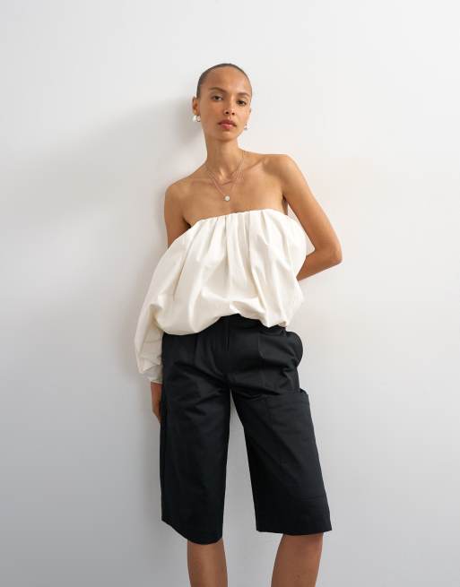 Topshop longline bermuda cargo short in black, 2 of 5