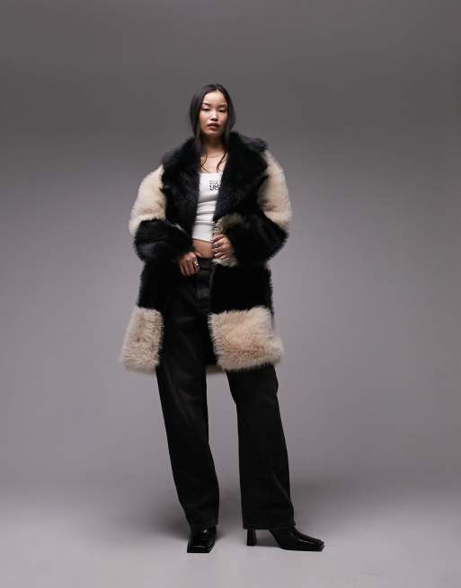 Topshop - Longline-frakke i imiteret pels med monokrome striber, 2 af 4