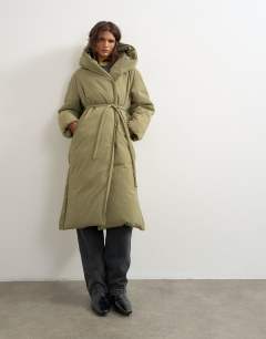 Longline hooded puffer jacket in sage