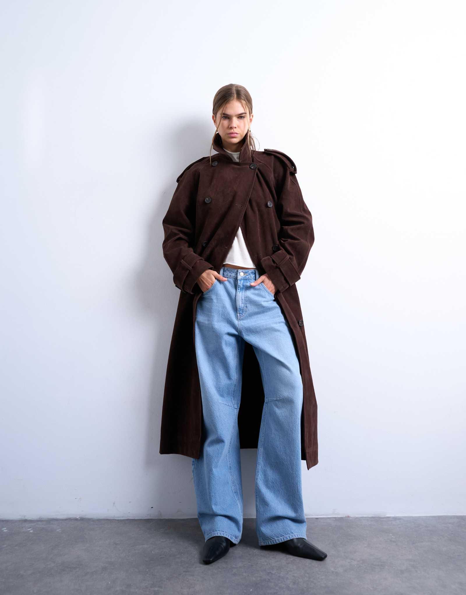 Удлиненный тренч-пальто оверсайз из искусственной замши Topshop шоколадного цвета