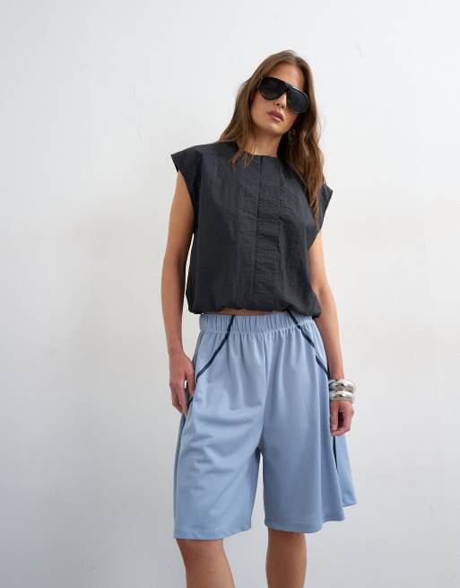 Topshop – Longline-Sport-Shorts in Hellblau mit Paspelierung, 5 von 5