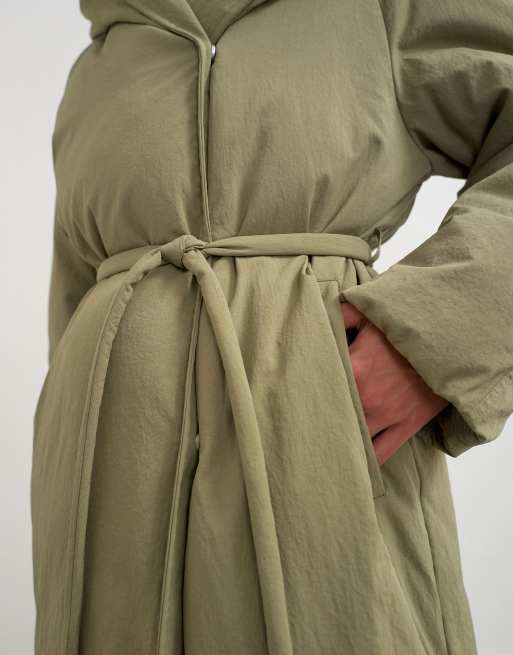 Topshop Longline-Steppjacke mit Kapuze in Salbeigrün, 2 von 4
