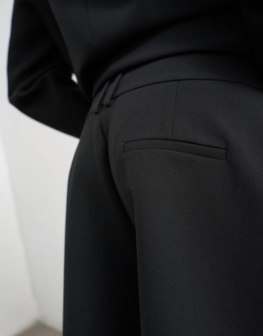 Topshop longline tailored bermuda short in black, 5 of 5