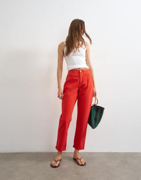 Topshop – Loose-Fit-Mom-Jeans in Rot mit hohem Bund - view 1