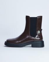 Topshop Lottie chelsea ankle boot in chocolate