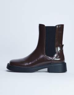 Lottie chelsea ankle boot in chocolate