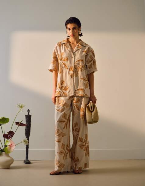 Topshop low rise linen look stitch detail floral pants in brown - part of a set - view 1
