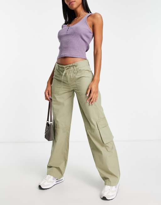 Low-Rise Embroidery Wide Leg Cargo Pants